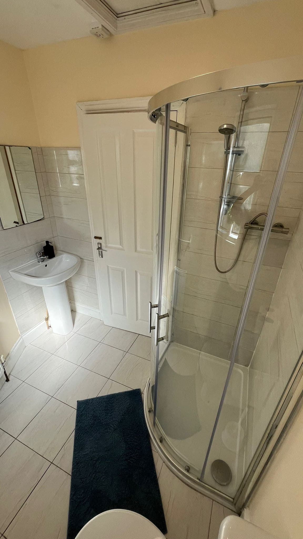 Property main photo